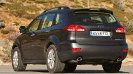 Subaru Tribeca 2008 - widok z tyłu