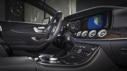 Mercedes-Benz CLS (2018)