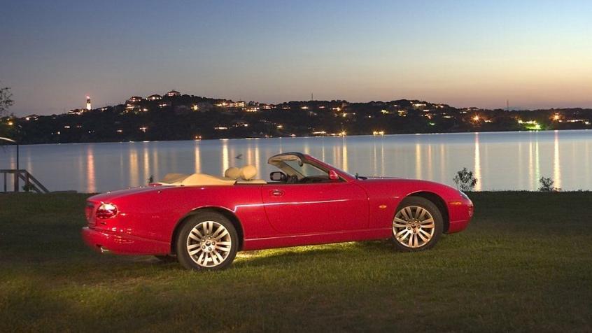 Jaguar XK8