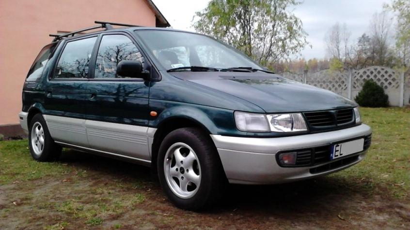 Mitsubishi Space Wagon II 1.8 TD 75KM 55kW 1991-1998