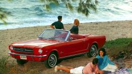 Ford Mustang I Cabrio 3.3 R6 115KM 85kW 1966-1968
