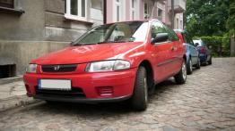 Mazda 323 V P 1.5 i 16V 88KM 65kW 1994-1998