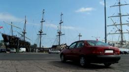 Toyota Carina V Sedan 1.8 i 16V 107KM 79kW 1993-1998