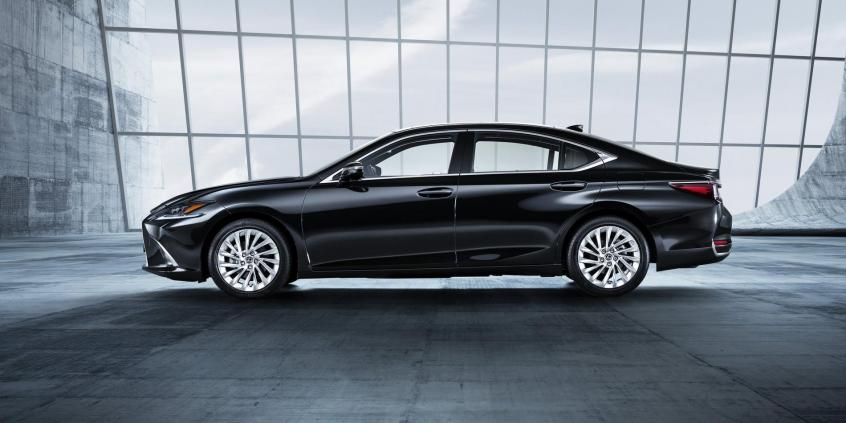 Lexus ES (2018)