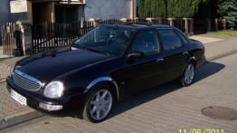 Ford Scorpio II Sedan 2.9 EFi 12V 150KM 110kW 1994-1998