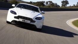 Aston Martin V8 Vantage III Vantage 4.3 i V8 32V 385KM 283kW 2005-2008