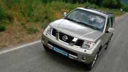 Nissan Pathfinder 2008 - widok z przodu