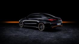 Mercedes CLA C117 Coupe Facelifting 2.1 200 d 136KM 100kW 2016-2018