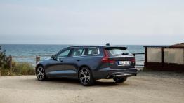 Volvo V60 D4 Inscription Denim Blue (2018)