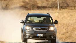 Subaru Tribeca 2008 - widok z przodu