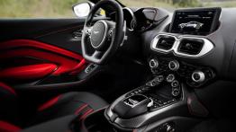 Aston Martin Vantage (2018)