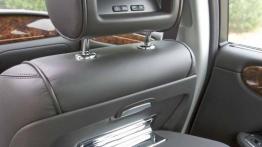 Jaguar XJ8 - inny element wnętrza z tyłu