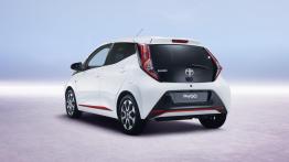 Toyota Aygo (2018) - widok z tyłu