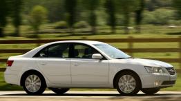 Hyundai Sonata 2008 - prawy bok
