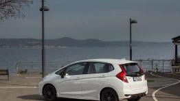 Honda Jazz Dynamic 1.5 i-VTEC (2018) - lewy bok