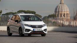 Honda Jazz Dynamic 1.5 i-VTEC (2018) - widok z przodu