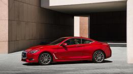 Infiniti Q60 S (2018) - lewy bok