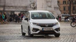 Honda Jazz Dynamic 1.5 i-VTEC (2018) - widok z przodu