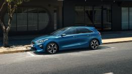 Kia Ceed (2018) - lewy bok