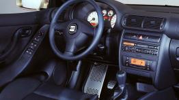 Seat Leon Cupra R - kokpit
