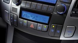 Hyundai Sonata 2008 - konsola środkowa