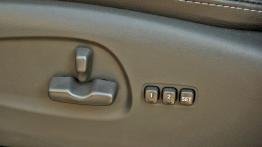 Subaru Tribeca 2008 - inny element wnętrza z przodu
