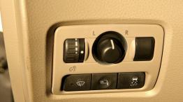 Subaru Tribeca 2008 - inny element panelu przedniego