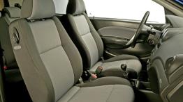 Chevrolet Aveo 2008 - widok ogólny wnętrza z przodu