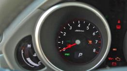 Subaru Tribeca 2008 - obrotomierz