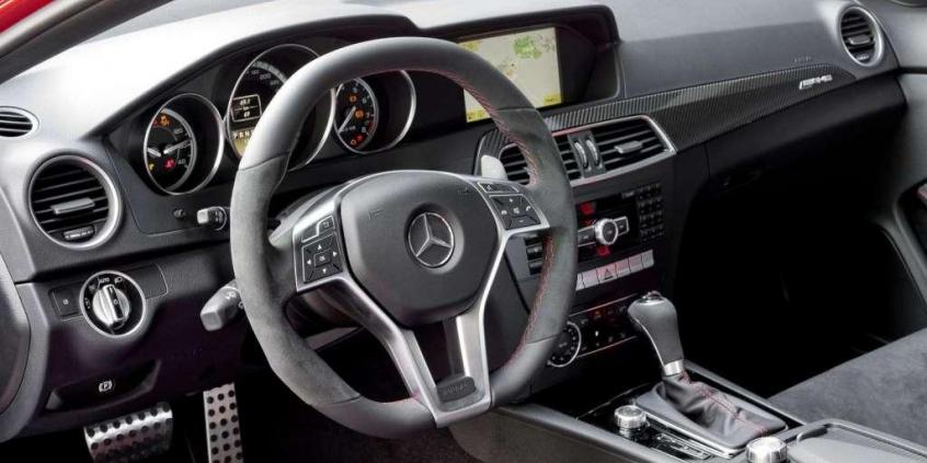 Prawie jak SLS AMG - Mercedes C63 AMG Coupe Black Series