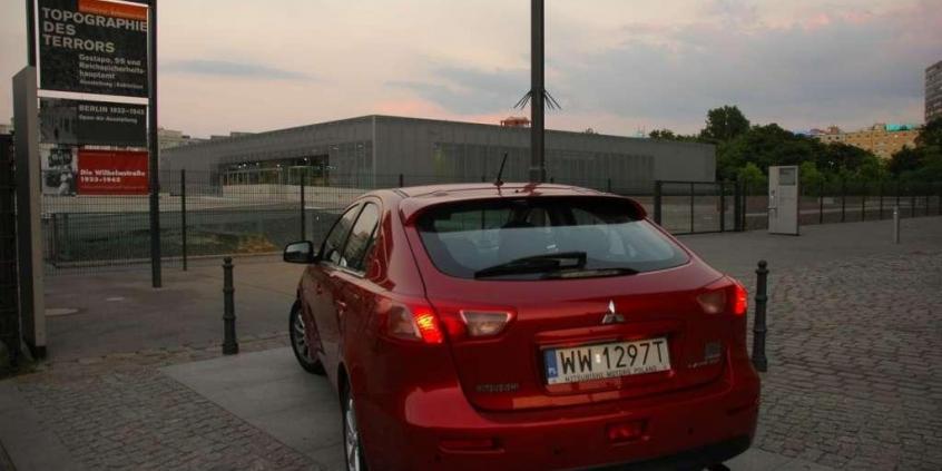 Mitsubishi Lancer i berlińskie upały