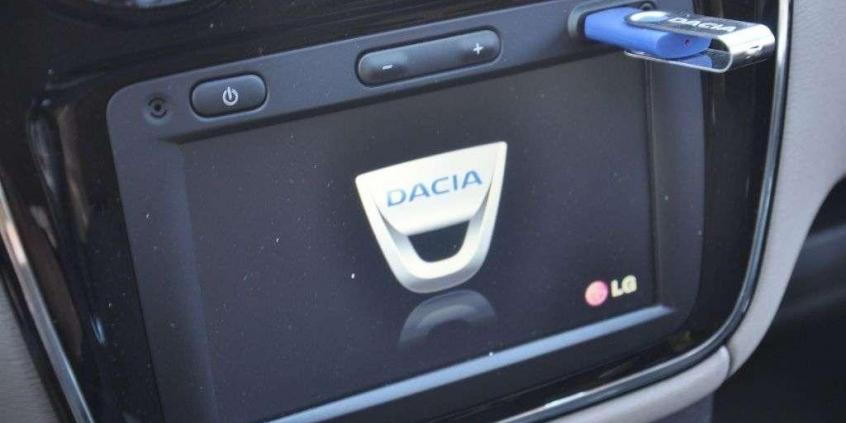 Dacia Lodgy - rodzinny autobus w niedrogim wydaniu