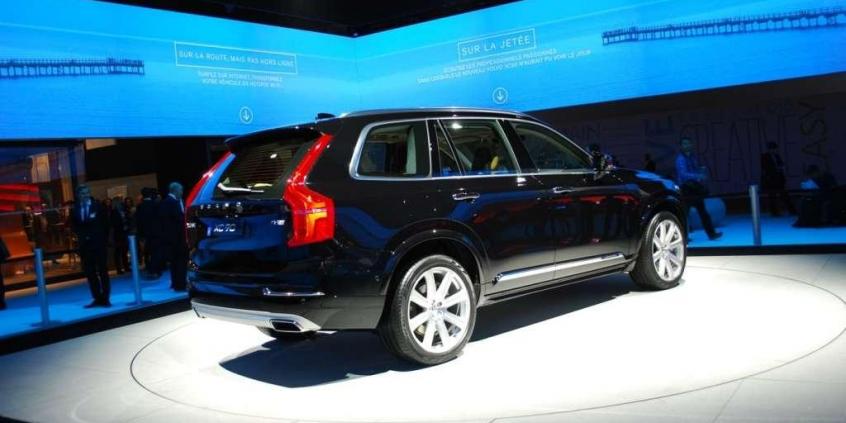 SUV-y i crossovery wciąż w natarciu - relacja z Paryża