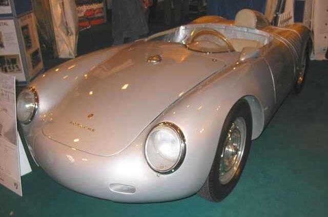 Auto naznaczone klątwą