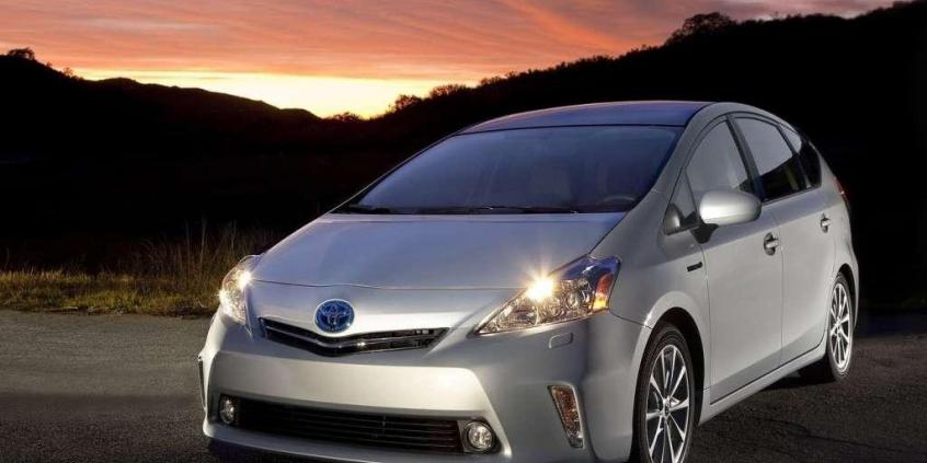 Toyota Prius Plus - Hybrydowa siódemka