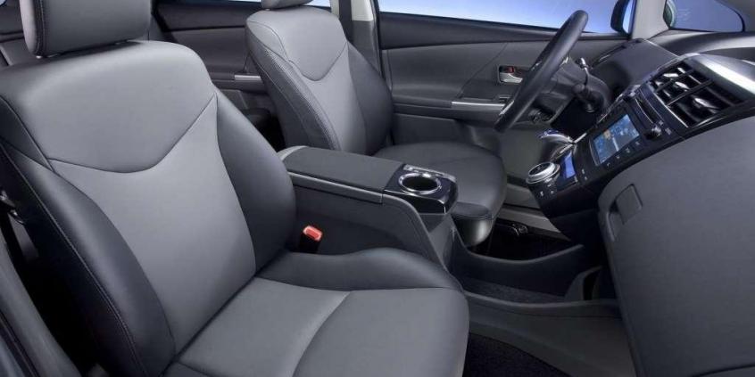 Toyota Prius Plus - Hybrydowa siódemka