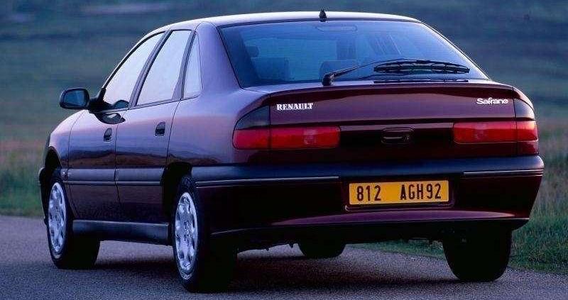 Renault Safrane - francuska &amp;quot;a-szóstka&amp;quot; w cenie Golfa