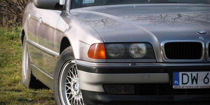 BMW Serii 7 - przystępny luksus