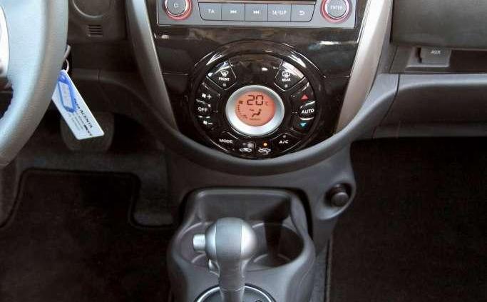 Nissan Micra - wygładzanie zmarszczek