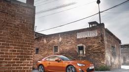 Toyota GT 86 - prawy bok