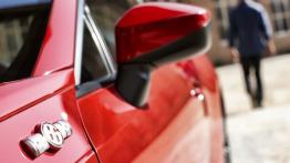 Toyota GT 86 - emblemat boczny