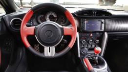 Toyota GT 86 - kokpit