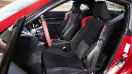 Toyota GT 86 - widok ogólny wnętrza z przodu