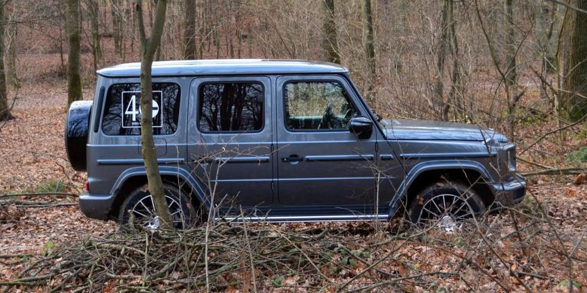 Mercedes G350d – 40 lat i ponad 200 koni więcej