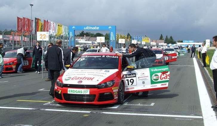 Polacy na Nürburgringu z przygodami (Scirocco R Cup)