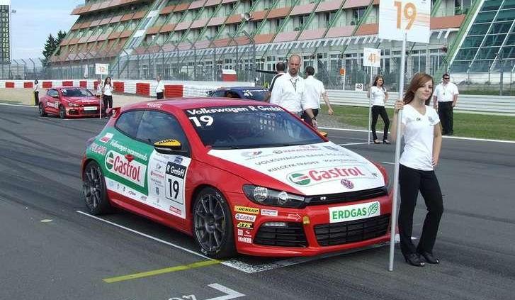 Polacy na Nürburgringu z przygodami (Scirocco R Cup)