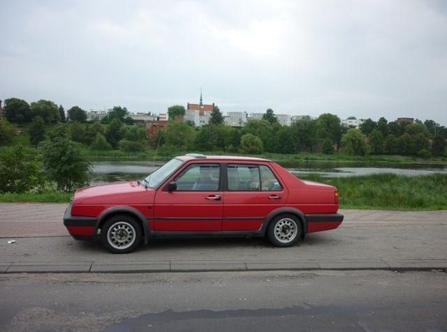 Volkswagen Jetta II 1.8 107KM 79kW 1985-1987