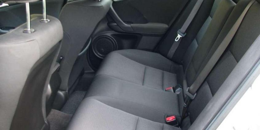 Honda Accord - Przyciasna radość jazdy