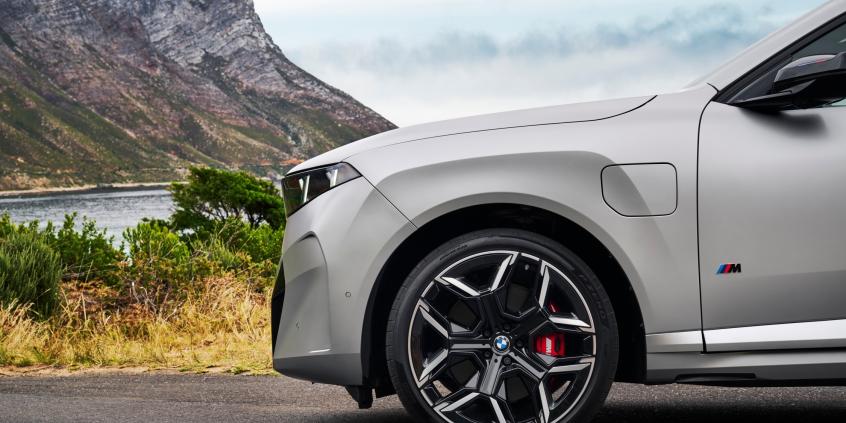 Oto nowe BMW X5 Neue Klasse. Świeci iksami, nie ma klamek i pogodzi fanów każdego napędu