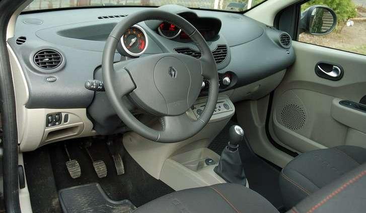 Renault Twingo 1.2 16V (75 KM) Dynamique - zwinny i stylowy